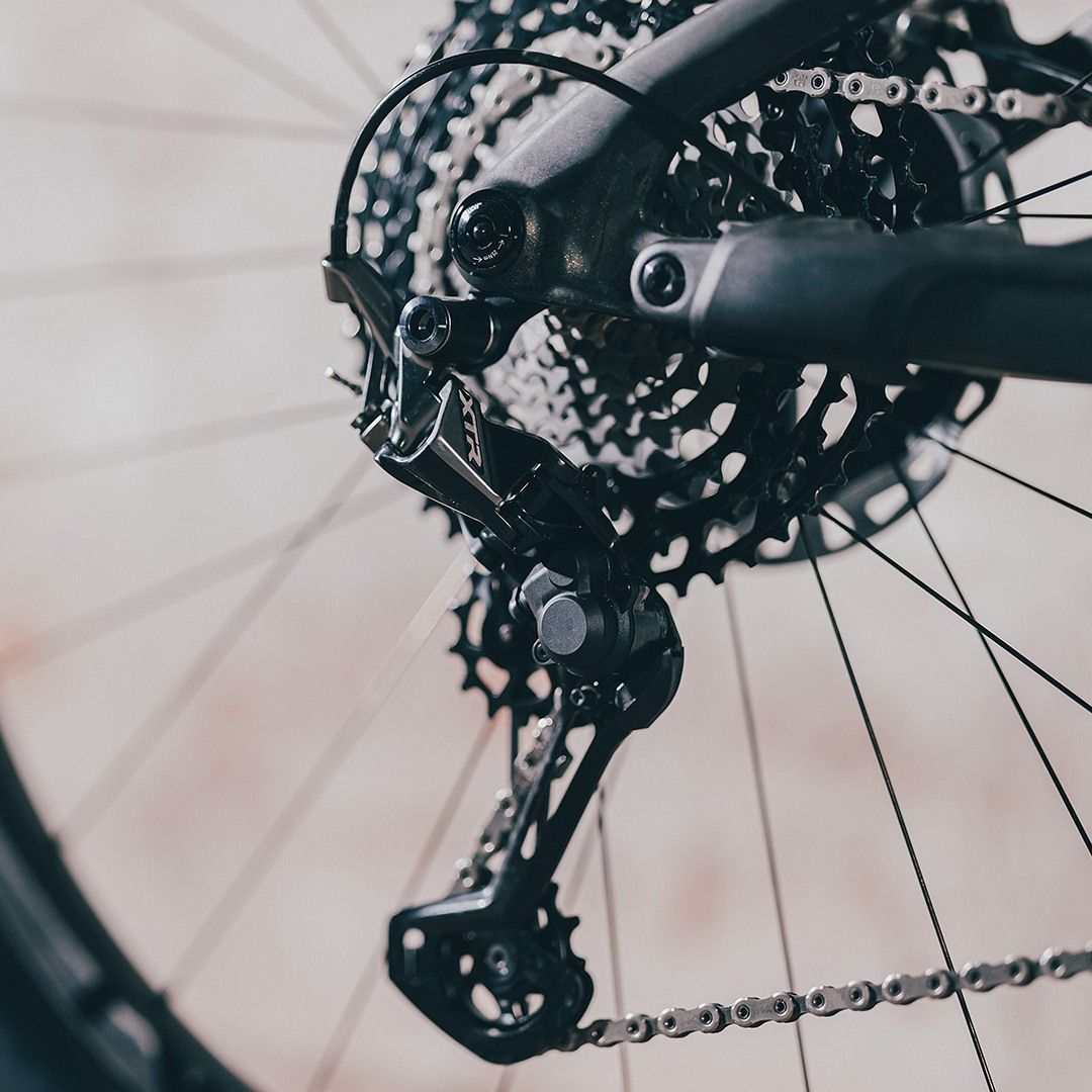 CUBE AMS HYBRID ONE44 C:68X SLT 400X E-MTB BIKE 2024 CARBON 'N' GOLDDUST