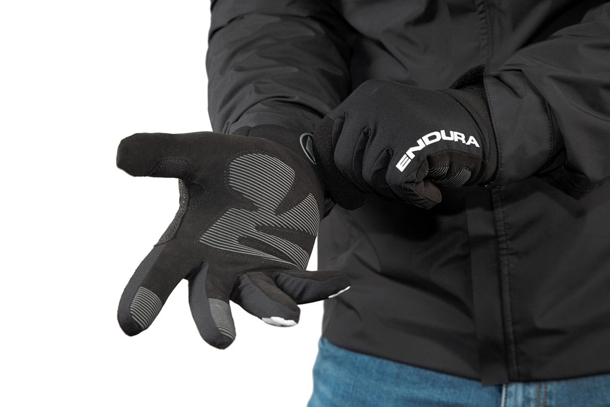 ENDURA WOMEN'S STRIKE GLOVE - BLACK