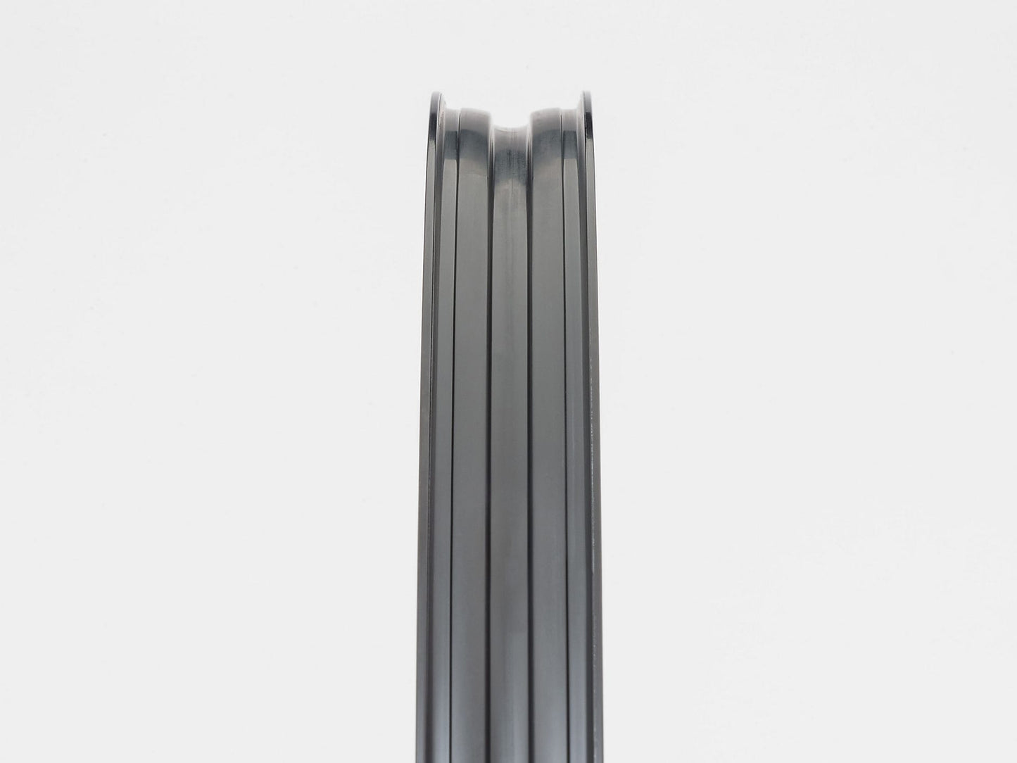 BONTRAGER LINE COMP 30 TLR BOOST 29 MTB FRONT WHEEL