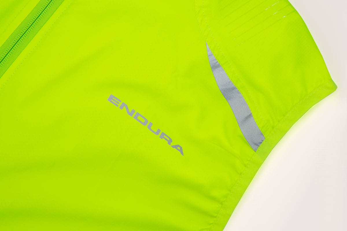 ENDURA HUMMVEE GILET - HI-VIZ YELLOW