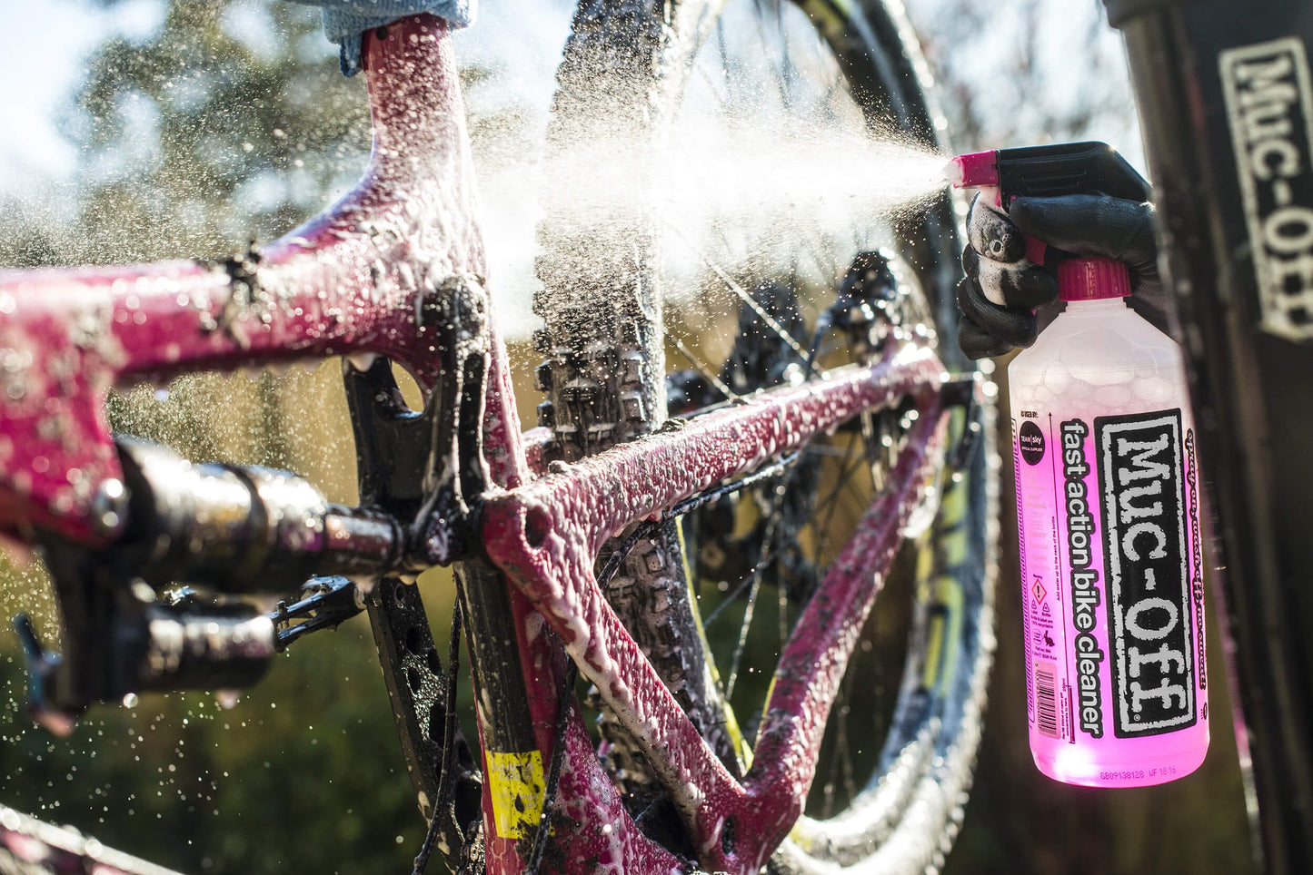 MUC-OFF DIRT BUCKET KIT WITH FILTH FILTER