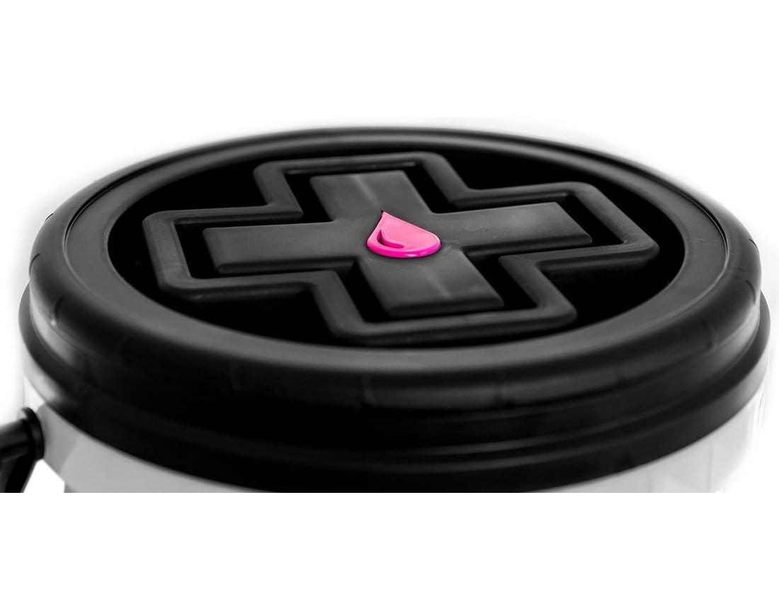 MUC-OFF BICYCLE DIRT BUCKET WITH FILTH FILTER BUNDLE