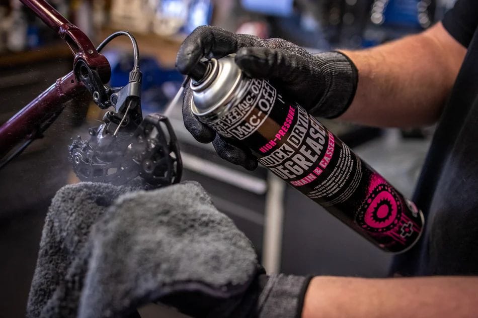 MUC-OFF HIGH-PRESSURE QUICK DRYING DEGREASER 750ml