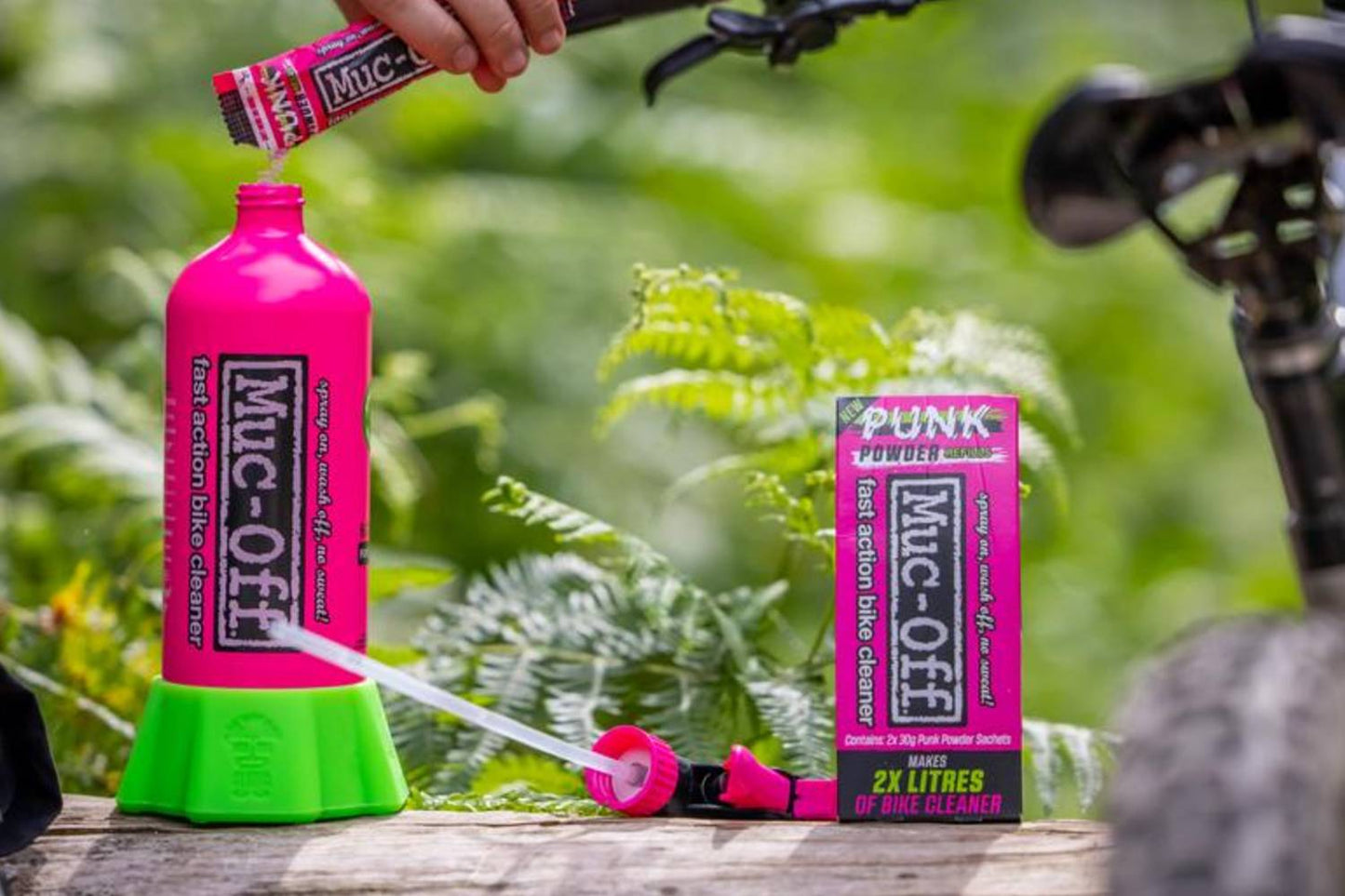 MUC-OFF BOTTLE FOR LIFE BUNDLE - 4 POWDER PACK PUNK POWDER