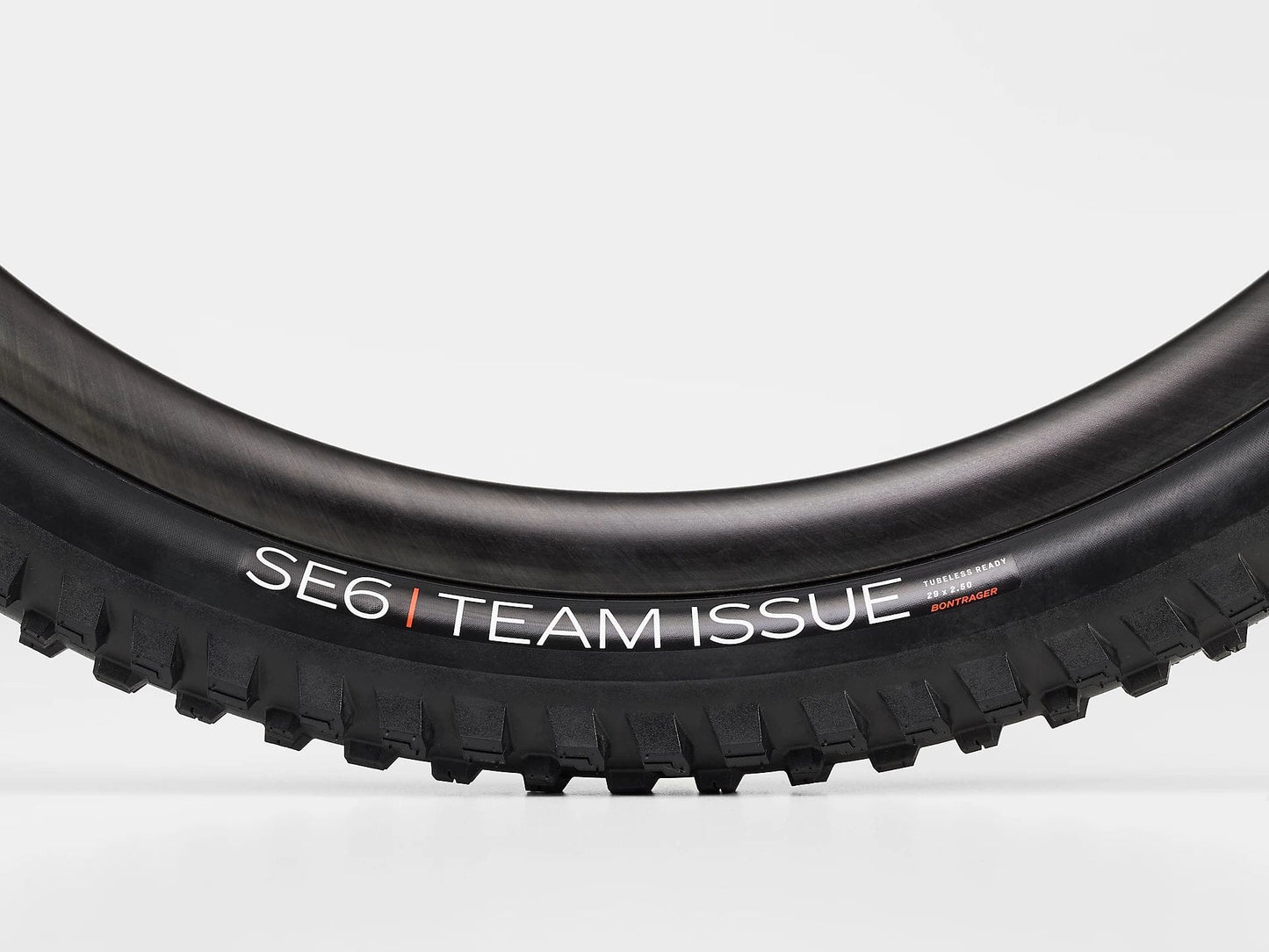 BONTRAGER SE6 TEAM ISSUE 29X2.5 TLR MTB TYRE