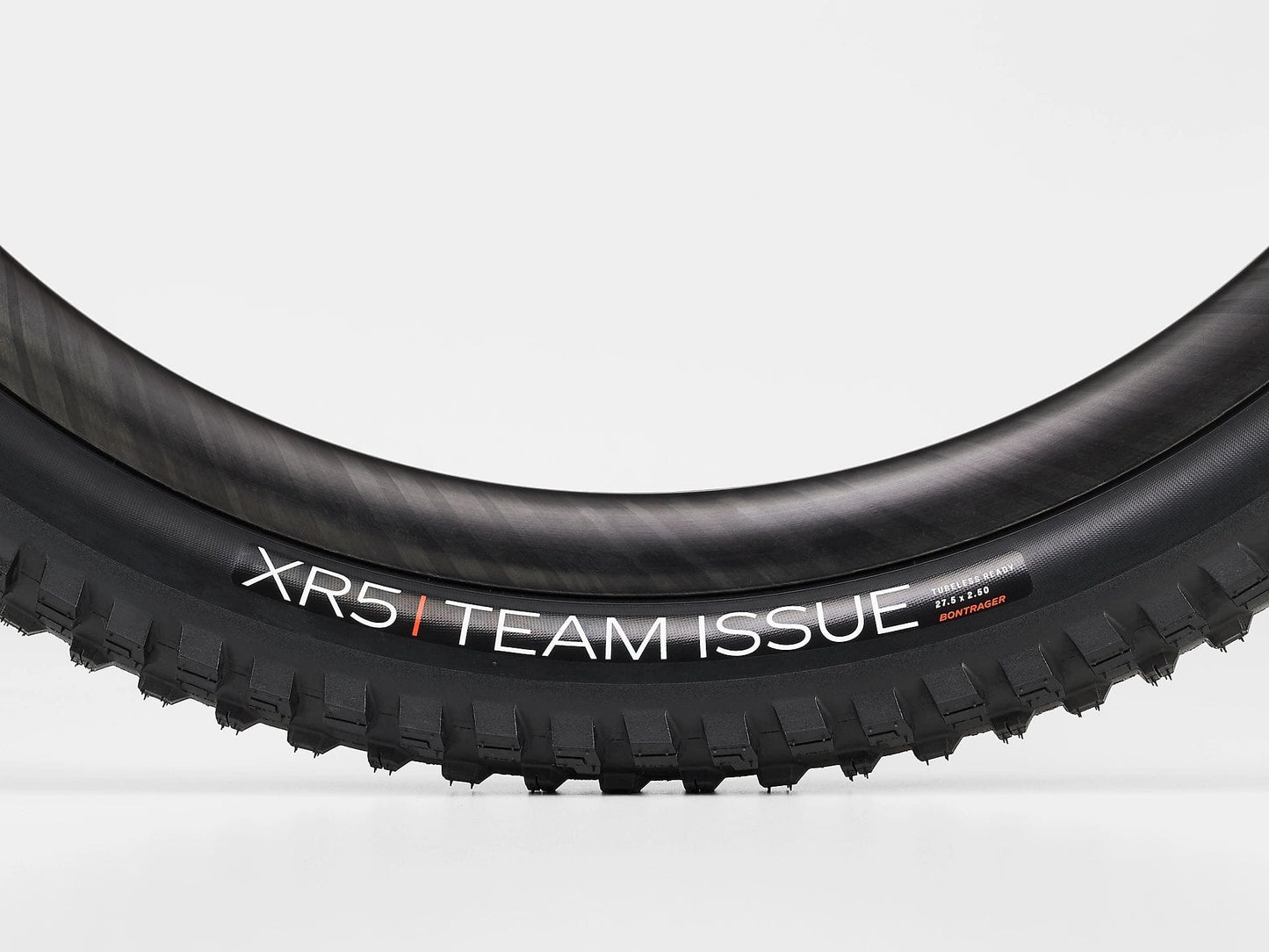 BONTRAGER SE6 TEAM ISSUE 27.5X2.5 TLR MTB TYRE