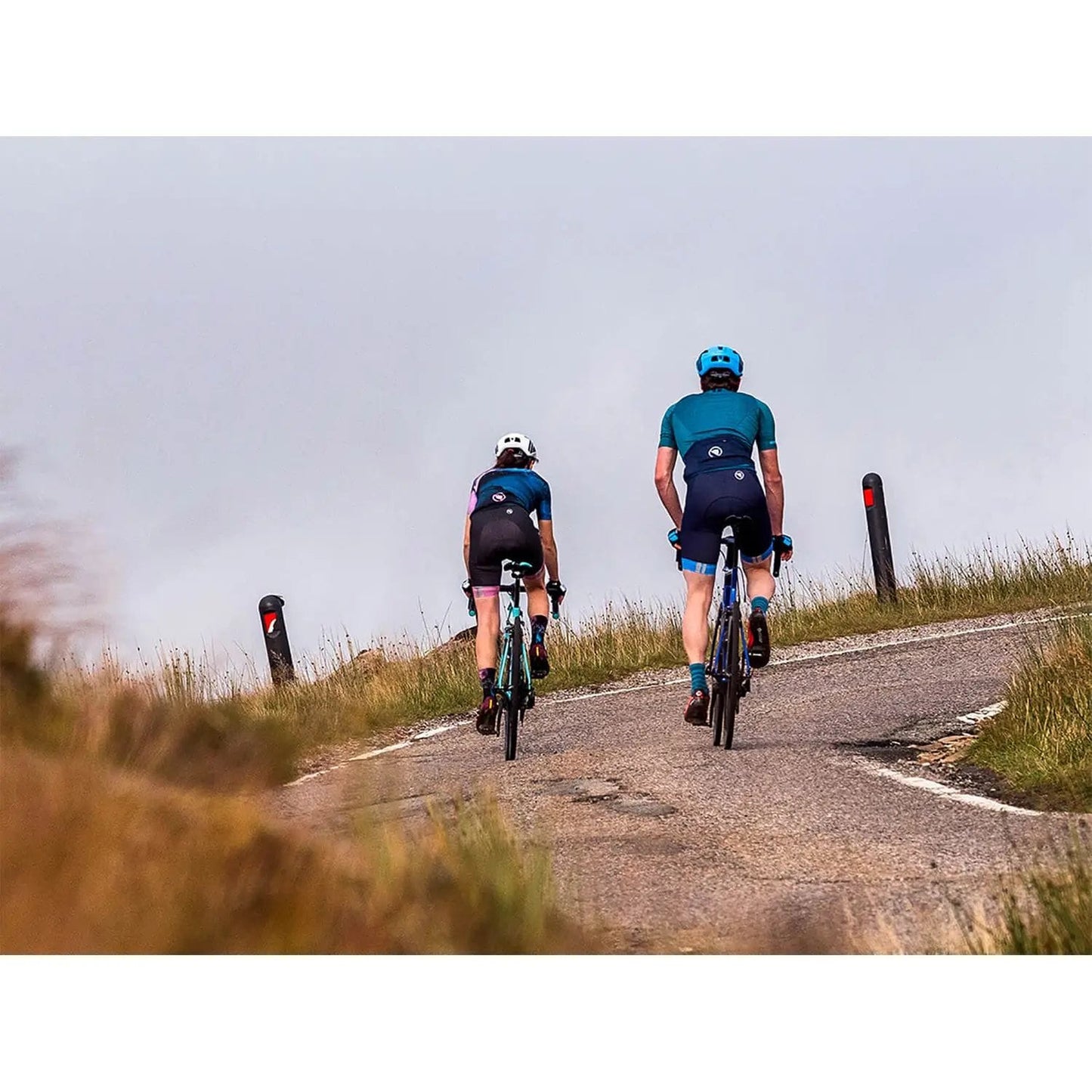 ENDURA COOLMAX STRIPE SOCKS HI-VIZ YELLOW