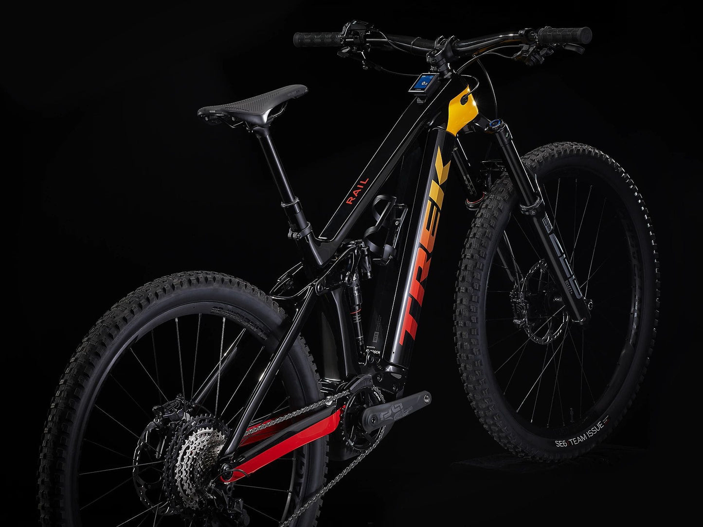 TREK RAIL 9.8 XT E-MTB BIKE 2022 - TREK BLACK/MARIGOLD TO RED FADE