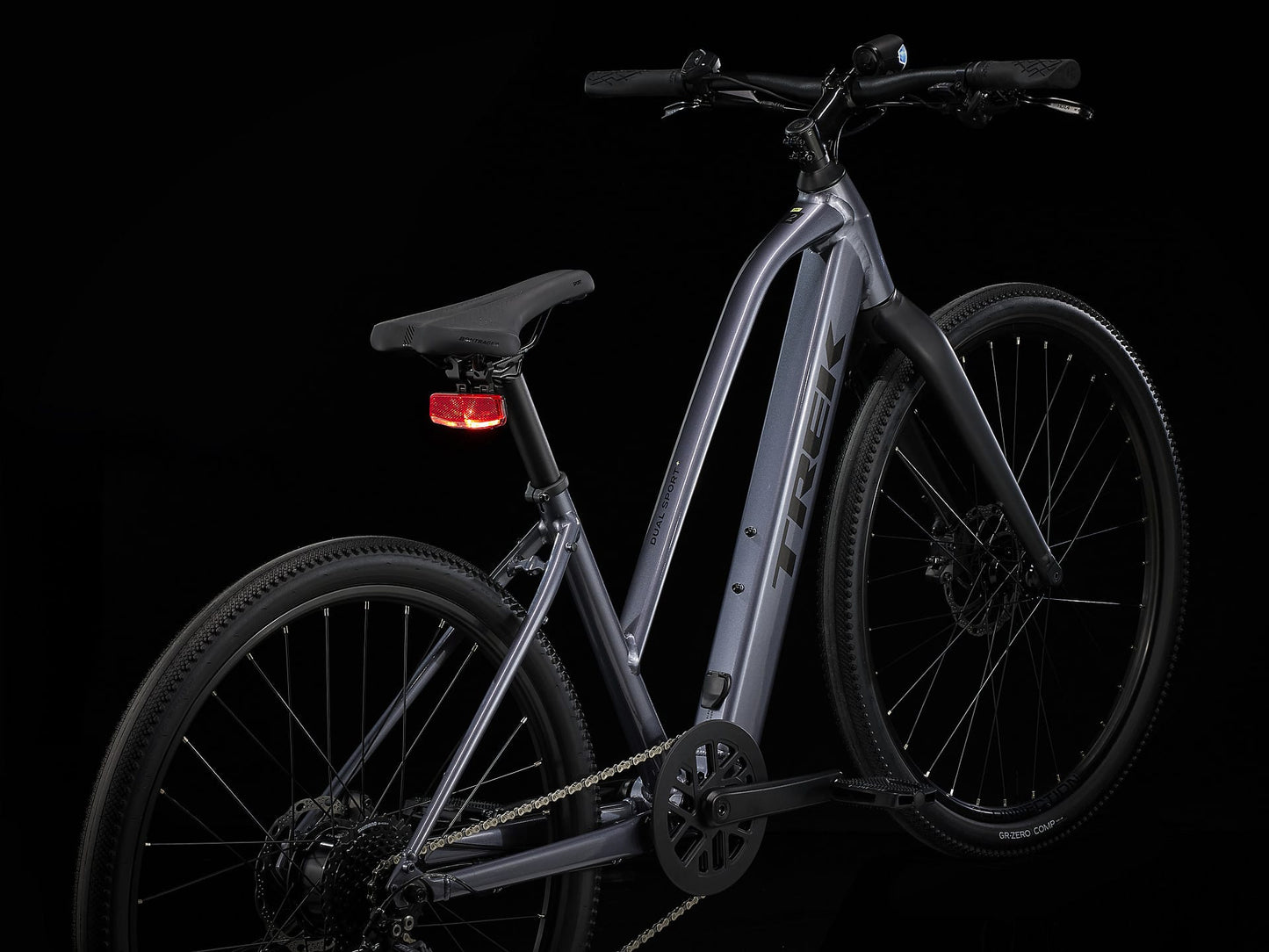 TREK DUAL SPORT PLUS 2 STAGGER HYBRID BIKE 2023 - GALACTIC GREY