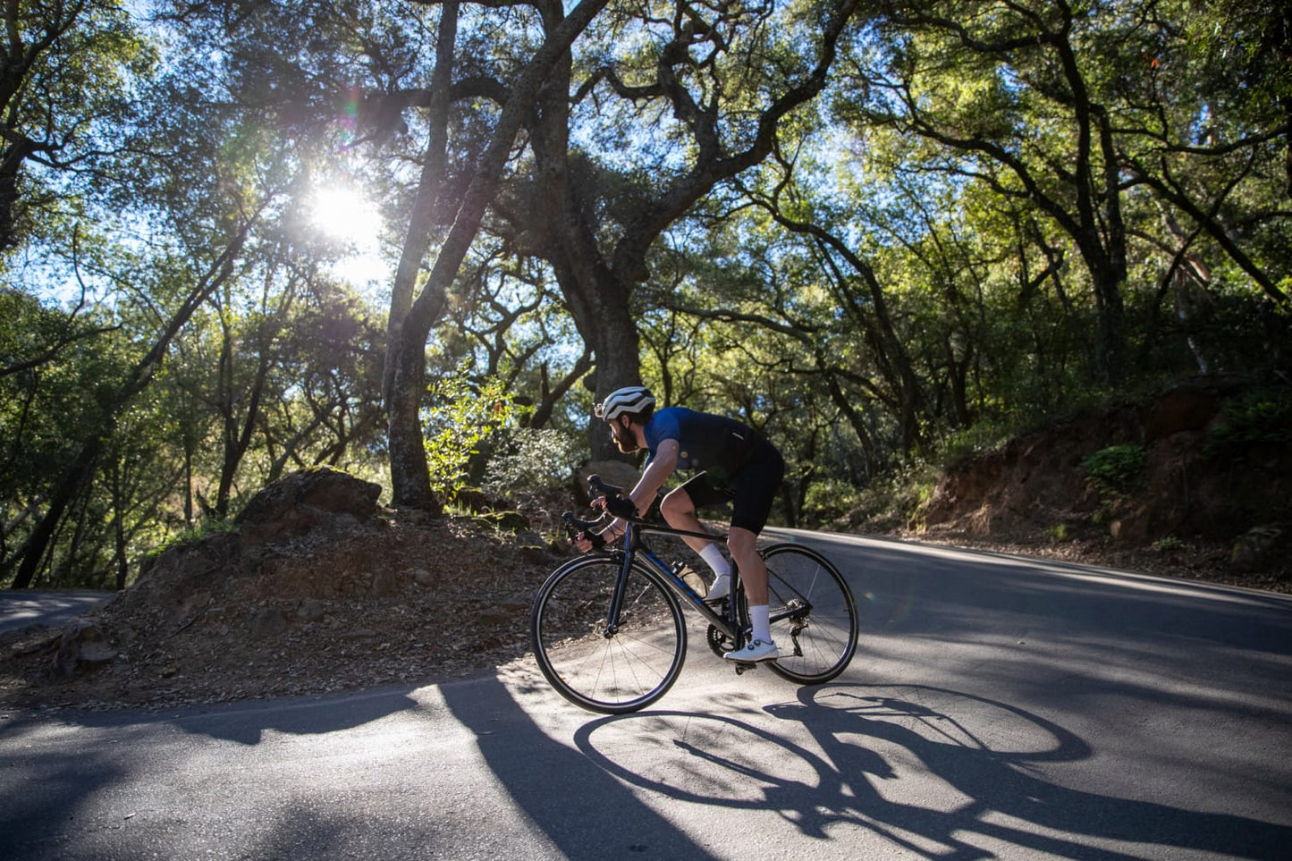 GIANT TCR ADVANCED 2 ROAD BIKE 2023 - COLD IRON