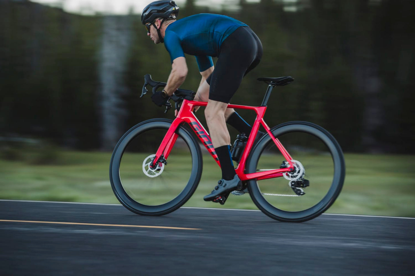 GIANT PROPEL ADVANCED PRO 1 ROAD BIKE 2023 - GLOSS PHOENIX FIRE/HELIOS ORANGE