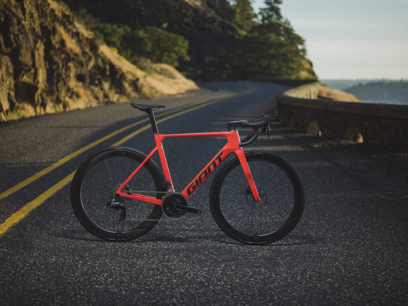 GIANT PROPEL ADVANCED PRO 1 ROAD BIKE 2023 - GLOSS PHOENIX FIRE/HELIOS ORANGE