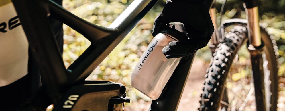 FIDLOCK TWIST BOTTLE 450 + BIKE BASE