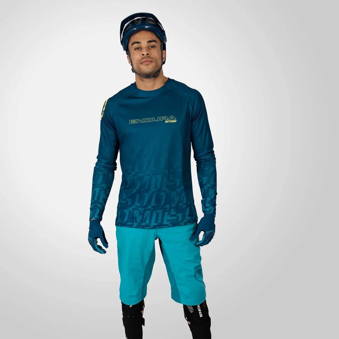 ENDURA MT500 D30 OPEN KNEE PAD