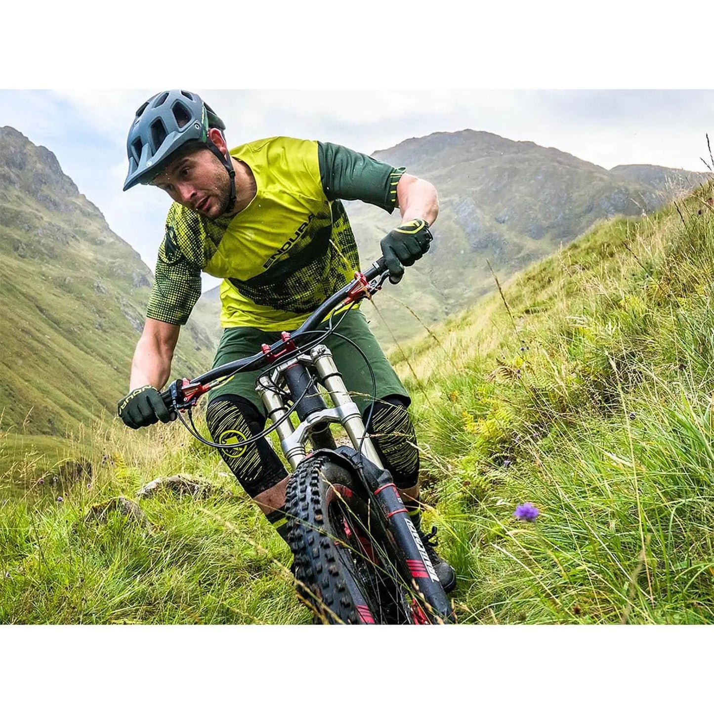 ENDURA SINGLETRACK LITE KNEE PADS II