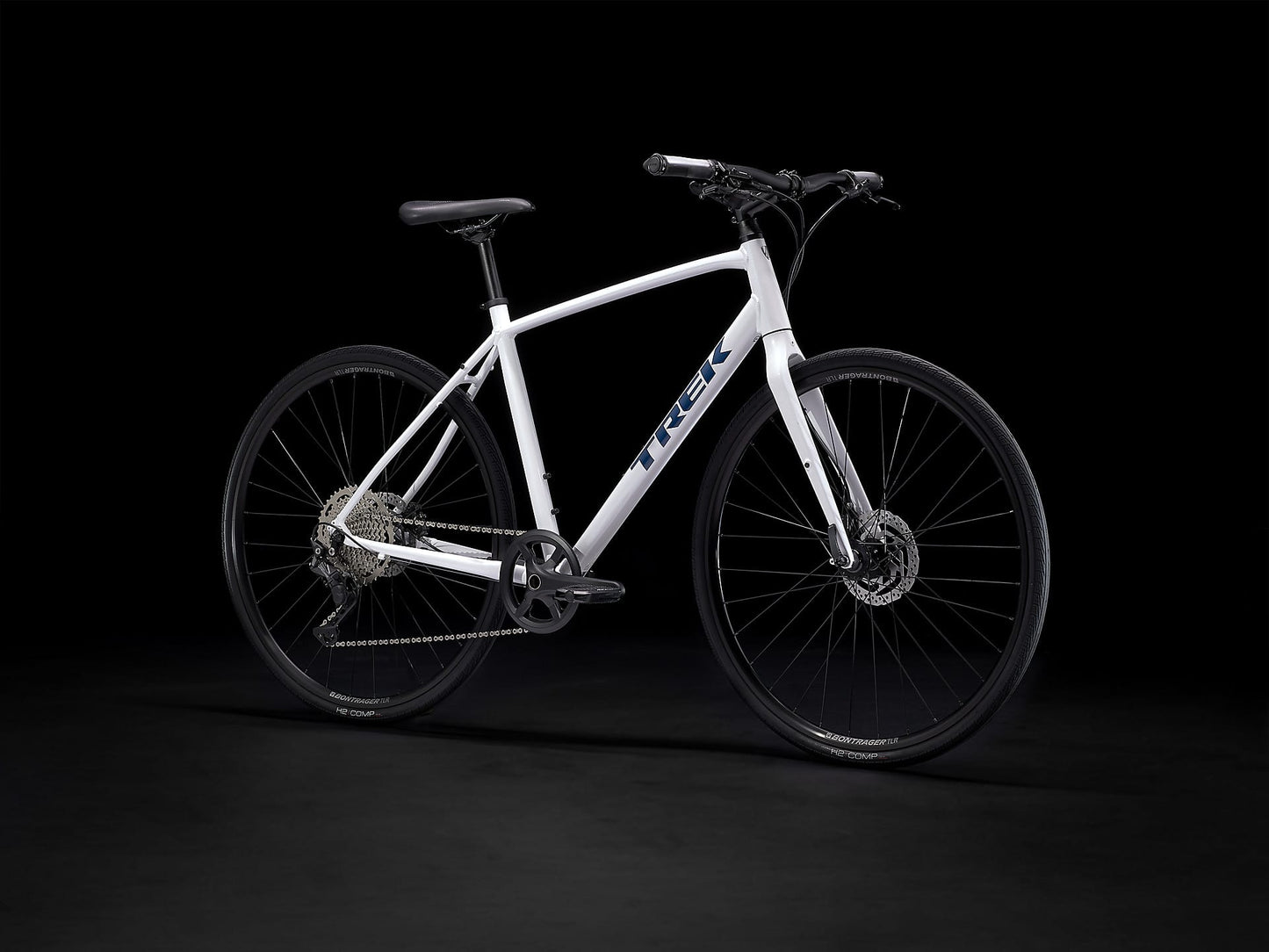 TREK FX 3 DISC HYBRID BIKE 2023 - CRYSTAL WHITE