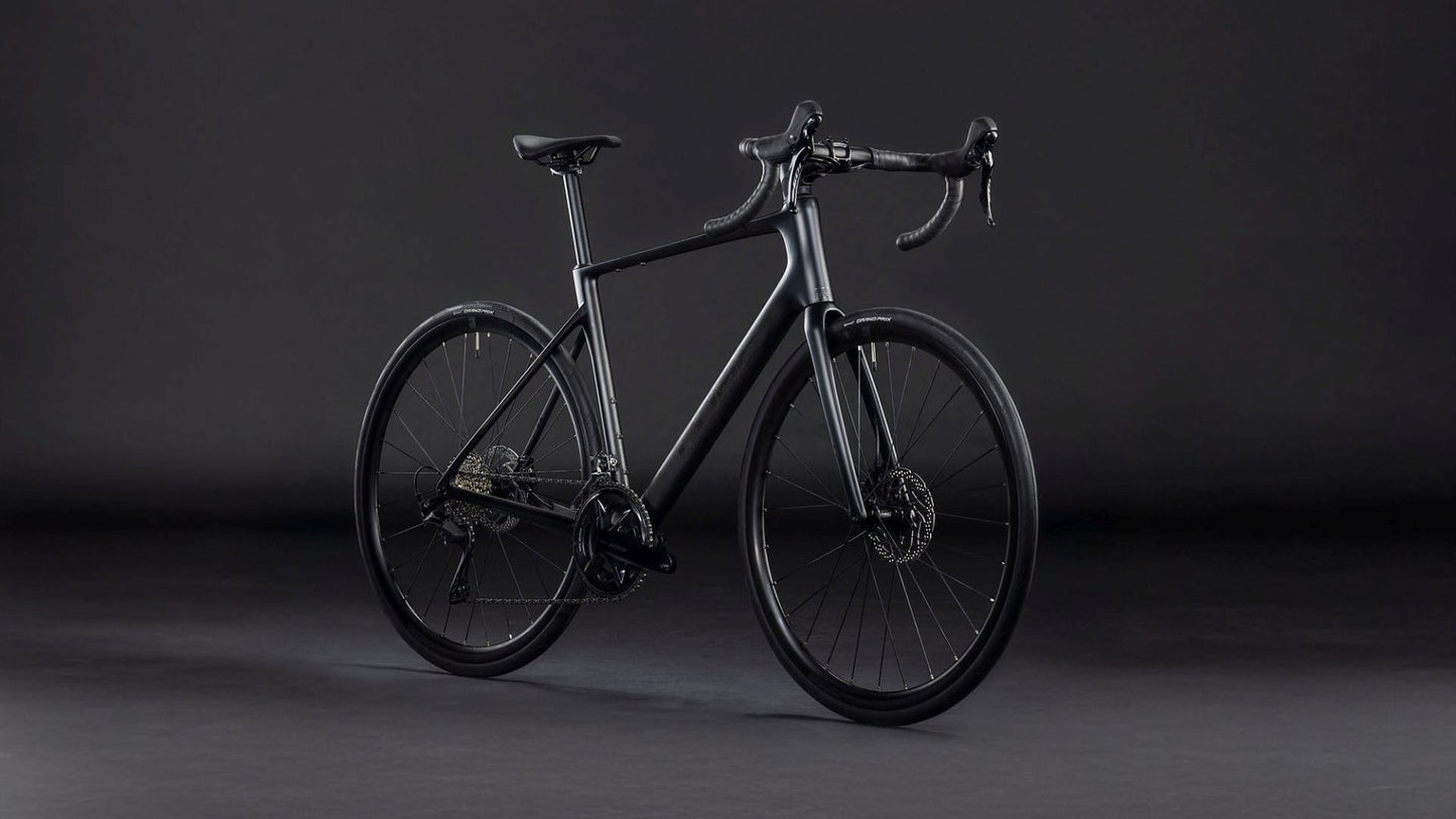 CUBE ATTAIN C:62 RACE ROAD BIKE 2026 BLACKLINE