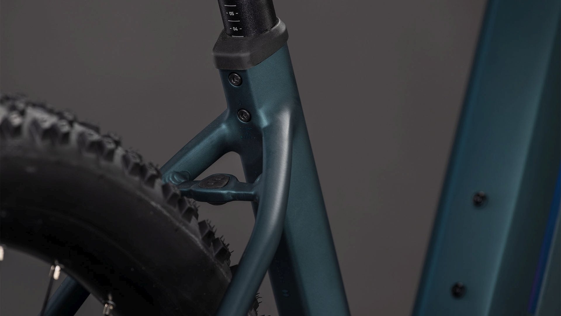 CUBE REACTION HYBRID ONE 600 EASY ENTRY eMTB BIKE 2026 ROYALGREEN' N 'PRISM