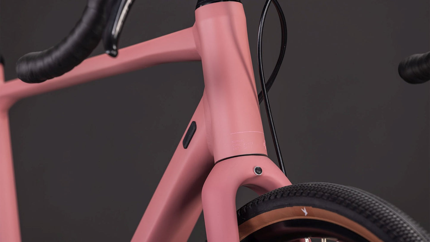 CUBE NUROAD ONE GRAVEL BIKE 2026 RUBY' N 'PUCE