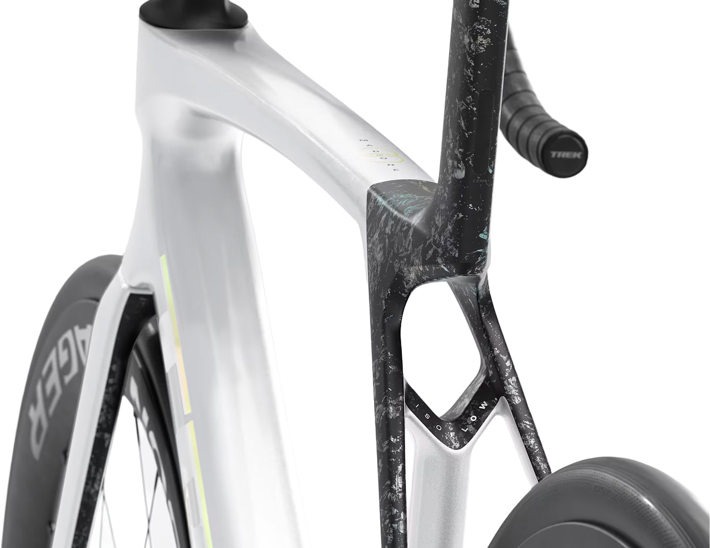 TREK MADONE SL 7 GEN 8 ROAD BIKE 2026 GLOSS CRYSTAL WHITE/MATTE DEEP SMOKE