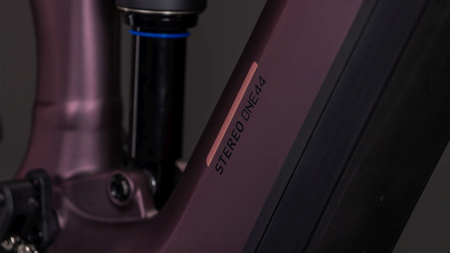 CUBE STEREO HYBRID ONE44 PRO 800 eMTB BIKE 2026 SHIFTBLUSH' N 'RAISIN