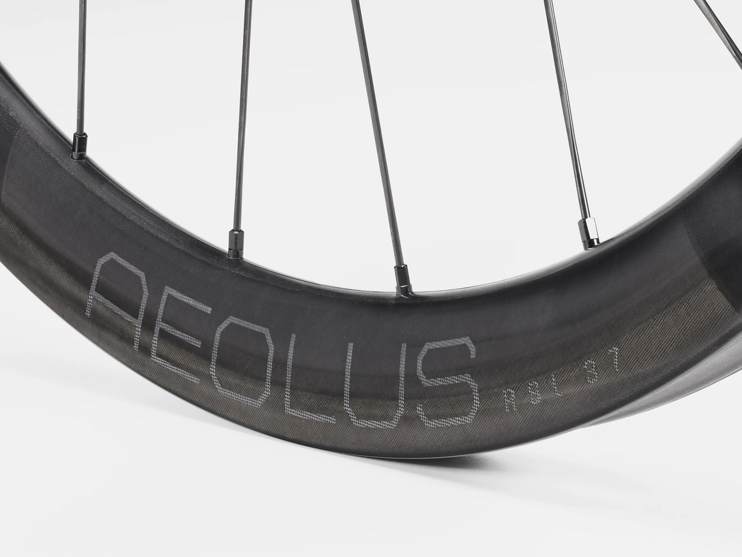 BONTRAGER AEOLUS RSL 37 TUBULAR DISC FRONT WHEEL