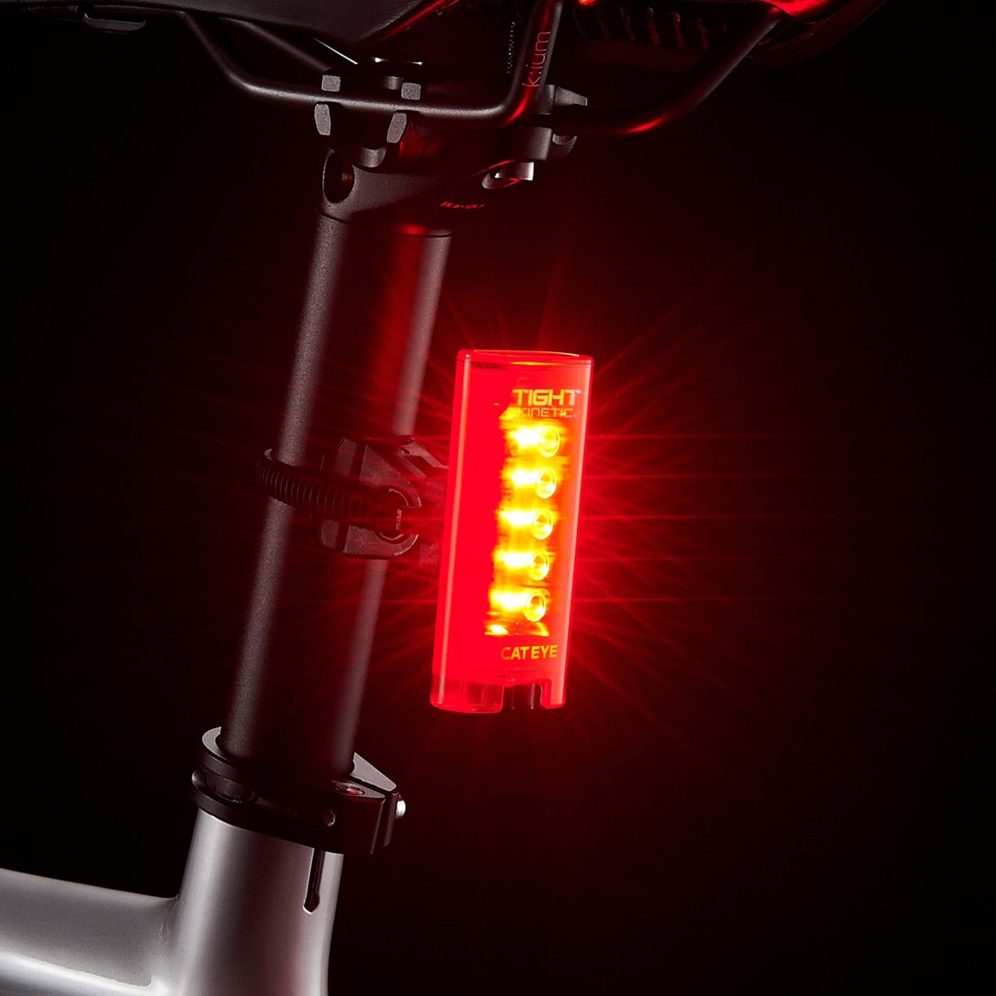 CATEYE TIGHT KINETIC REAR BIKE LIGHT
