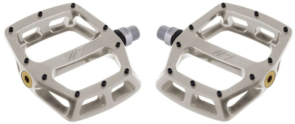 DMR V12 MAGNESIUM PEDALS