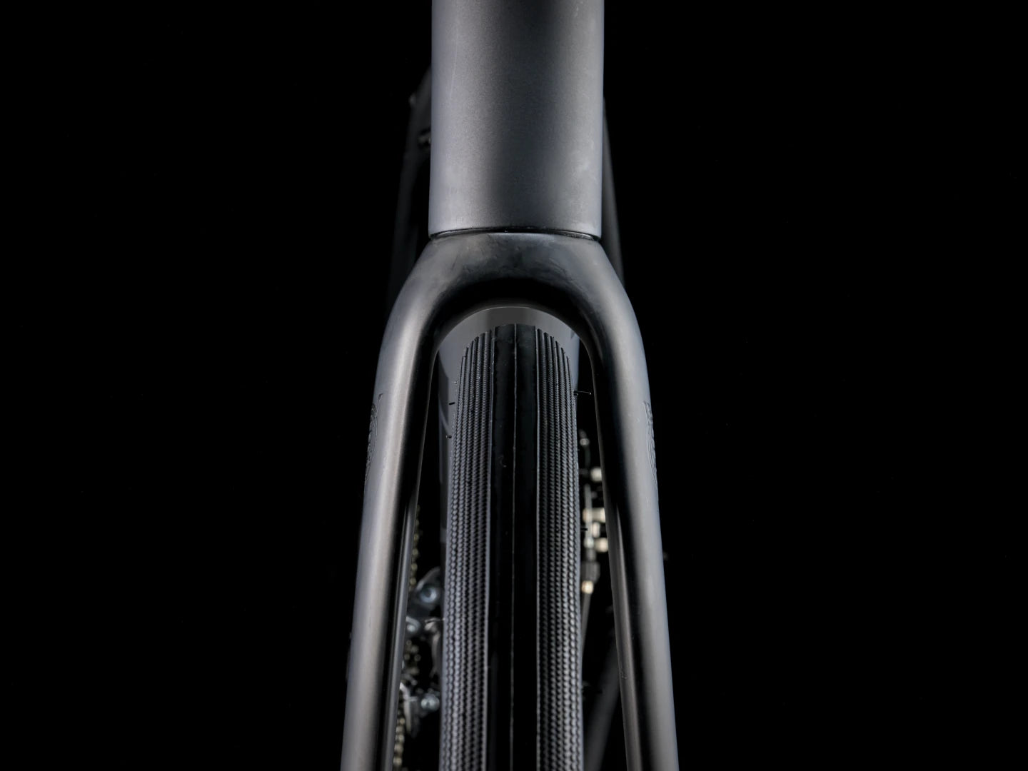 TREK DOMANE AL 2 GEN 4 ROAD BIKE 2026 MATTE LITHIUM GREY