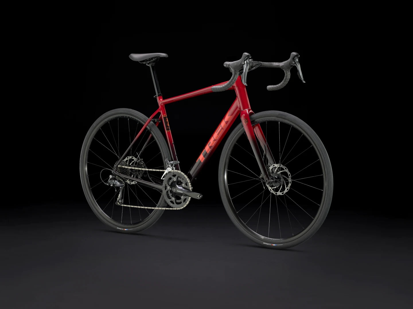 TREK DOMANE AL 2 GEN 4 ROAD BIKE 2025 CRIMSON TO DARK CARMINE FADE - ONE OFF