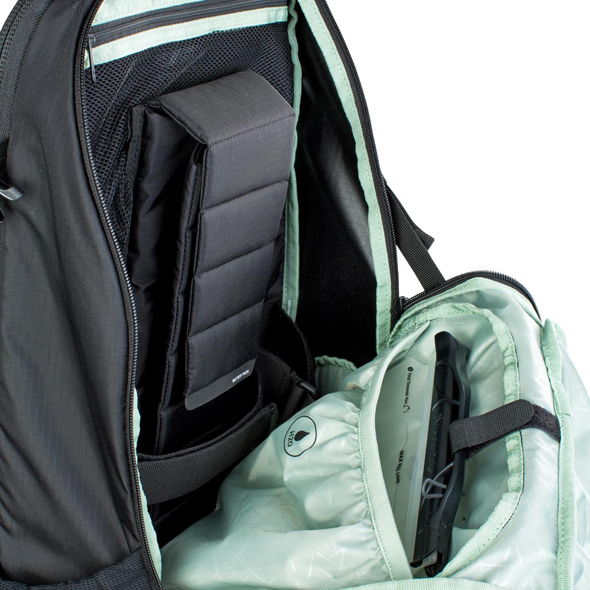 EVOC FR TRAIL E-BIKE PROTECTOR BACKPACK 20L