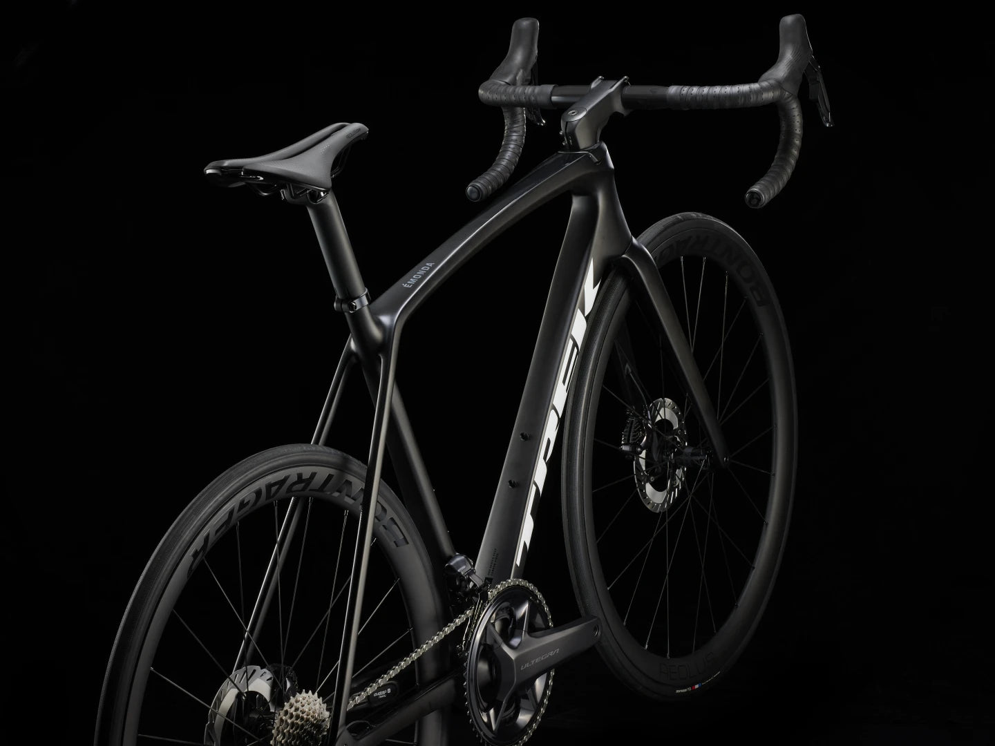 TREK EMONDA SL 7 ROAD BIKE 2024 - MATTE CARBON SMOKE