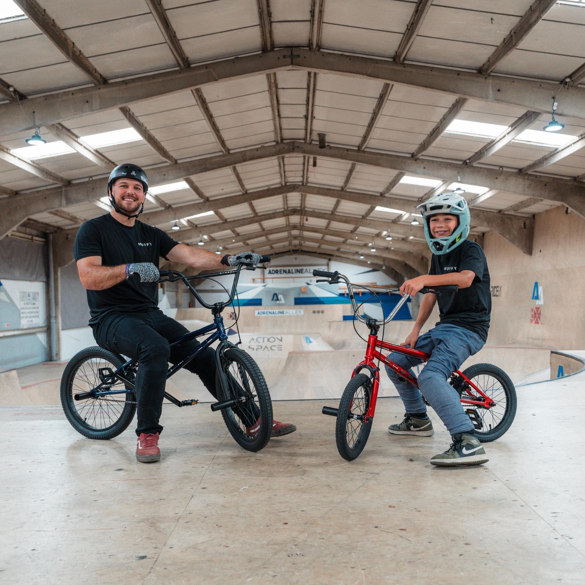 HUFFY SYMBOL 16" BMX BIKE CANDY RED