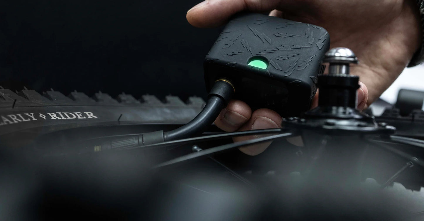 MUC-OFF AIR HOSE FOR AIRMACH ELECTRIC MINI INFLATOR