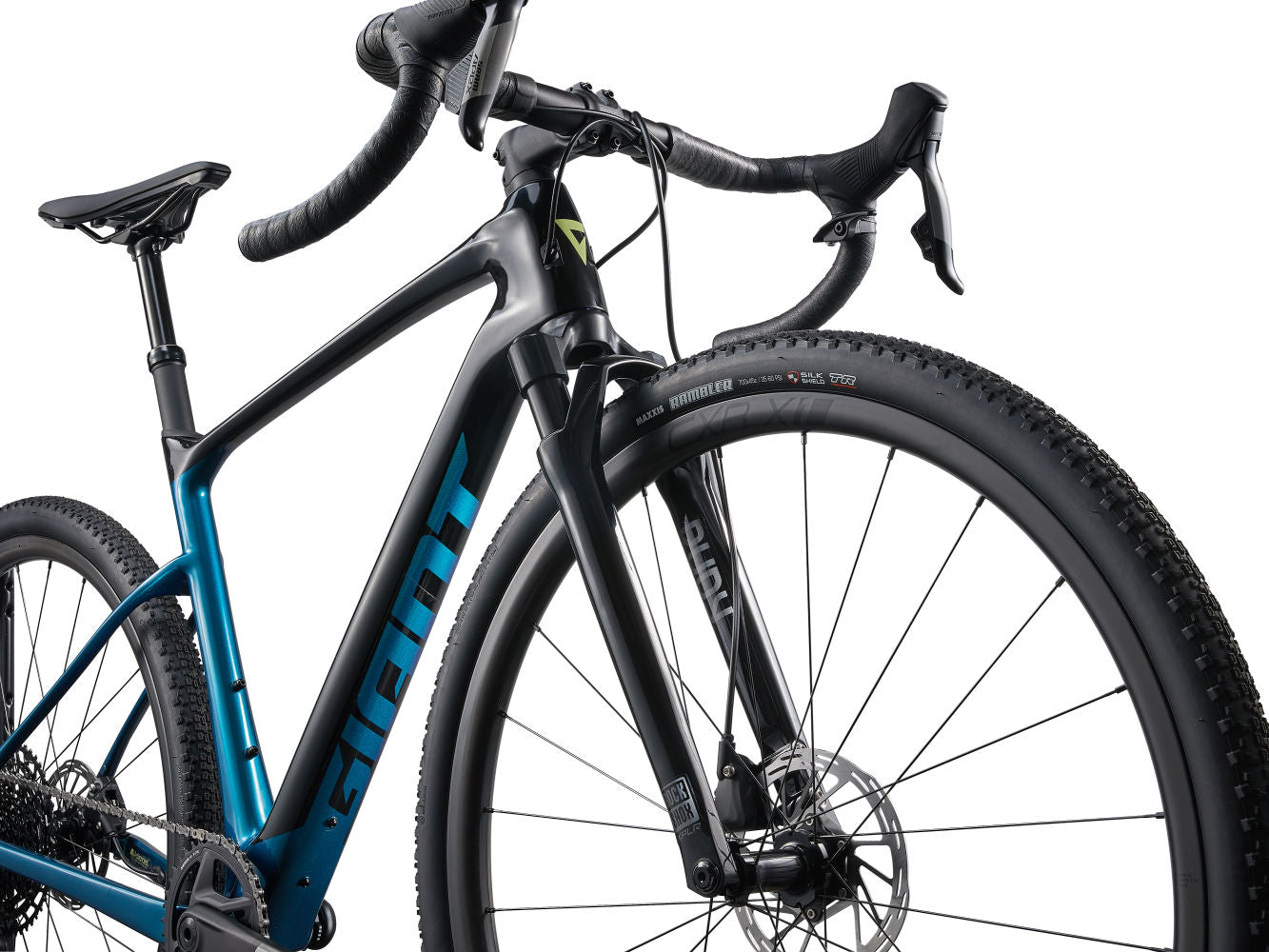 GIANT REVOLT X ADVANCED PRO 2 GRAVEL BIKE 2024 - GLOSS BLACK/SEA SPARKLE