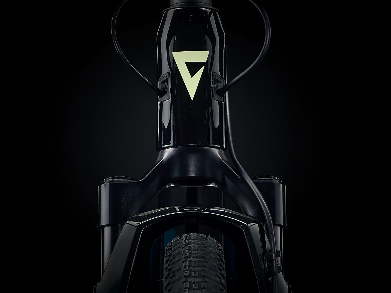 GIANT REVOLT X ADVANCED PRO 2 GRAVEL BIKE 2024 GLOSS BLACK/SEA SPARKLE
