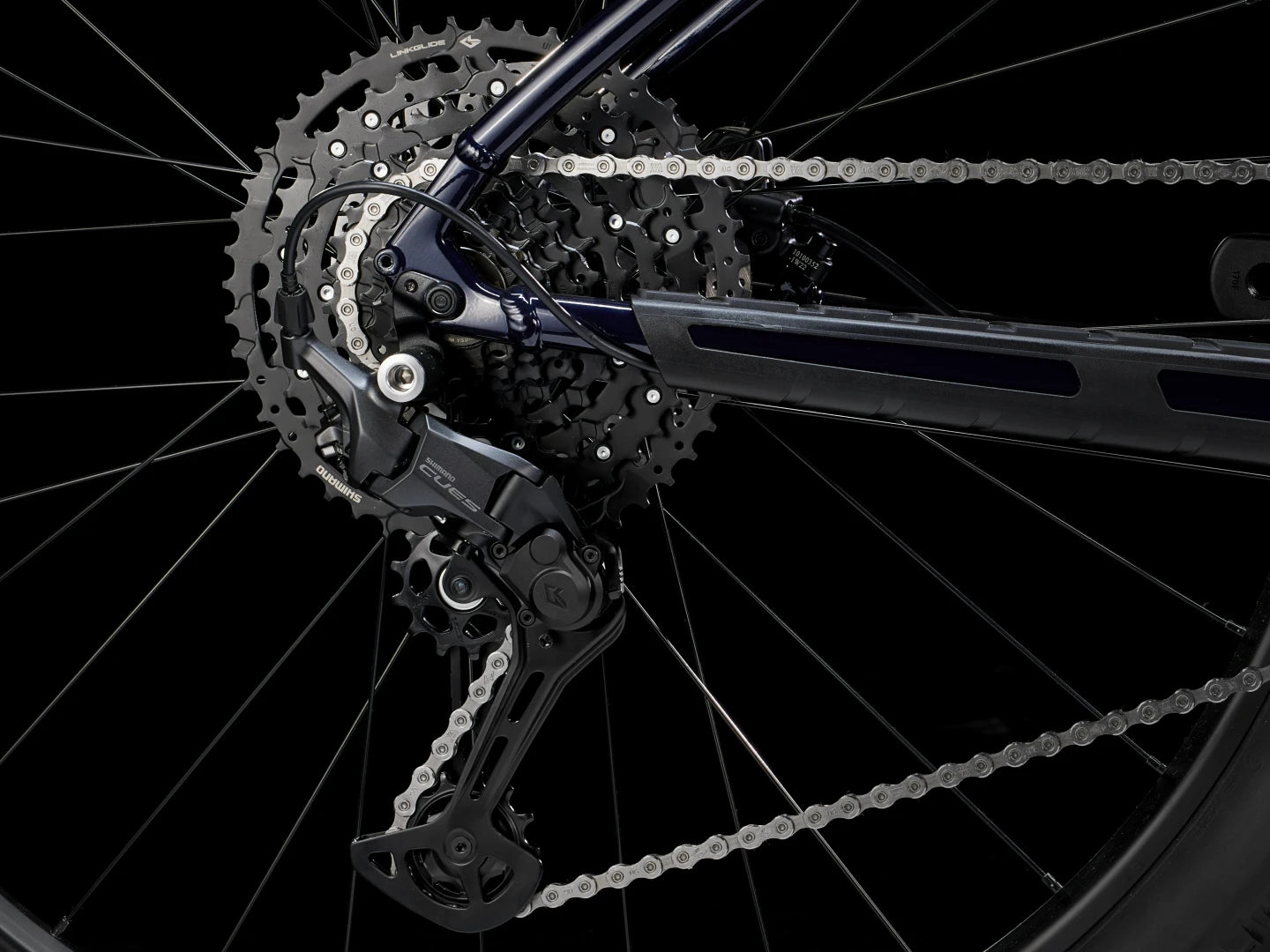 TREK MARLIN 6 GEN 3 MTB BIKE 2025 RAGE RED TO DEEP DARK BLUE FADE