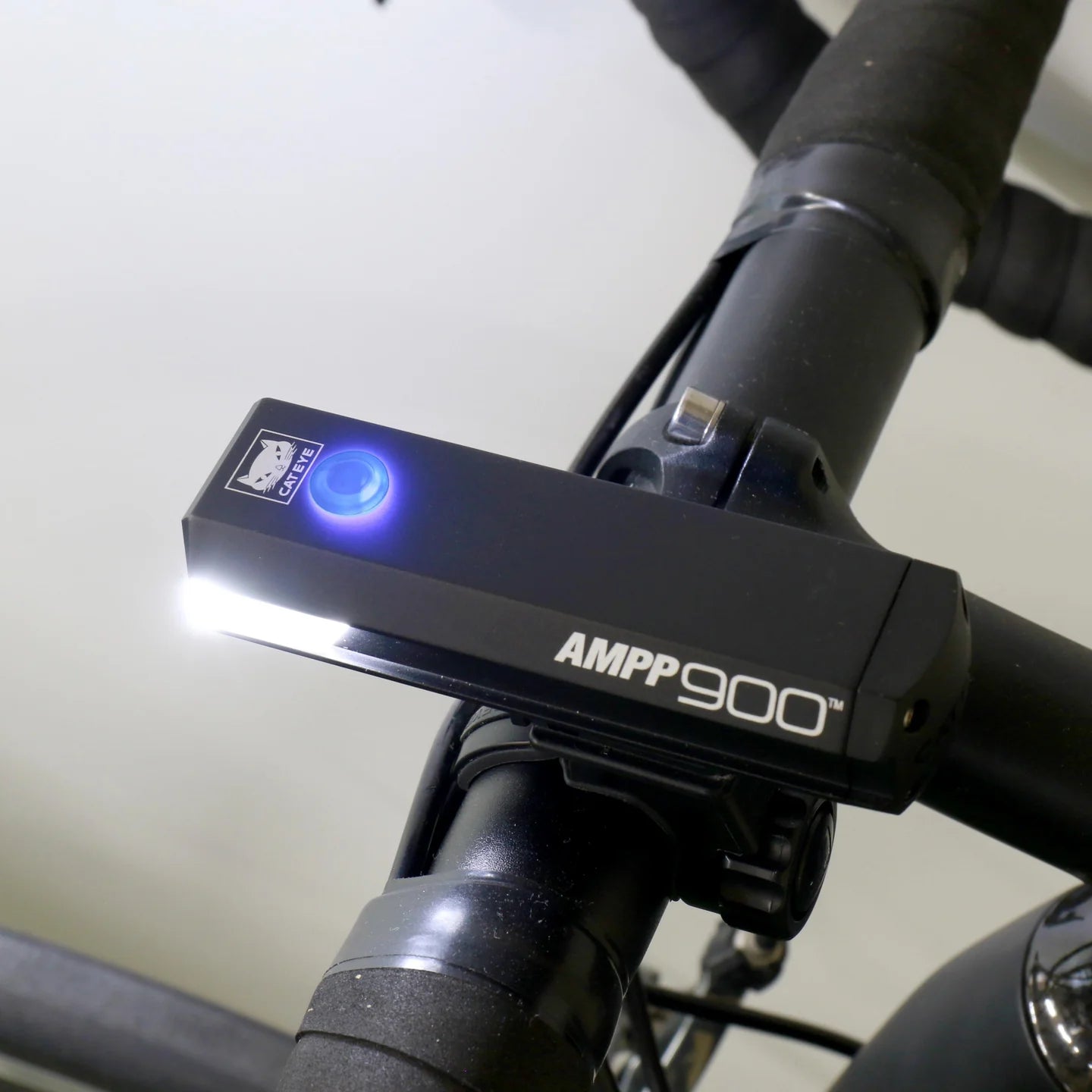 CATEYE AMPP 900 / VIZ 300 BIKE LIGHT SET