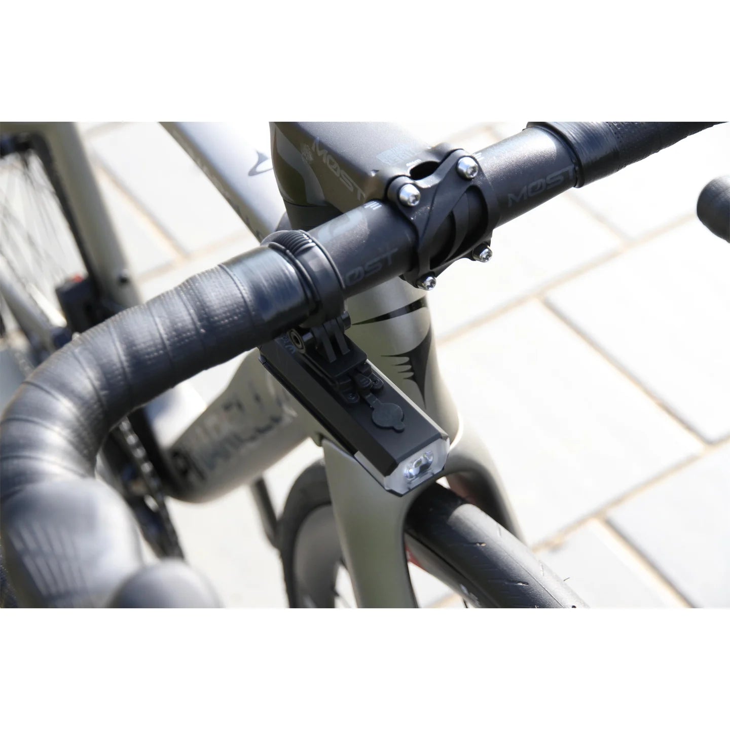 CATEYE FLEXTIGHT H-34 FRONT LIGHT AERO MOUNT BRACKET