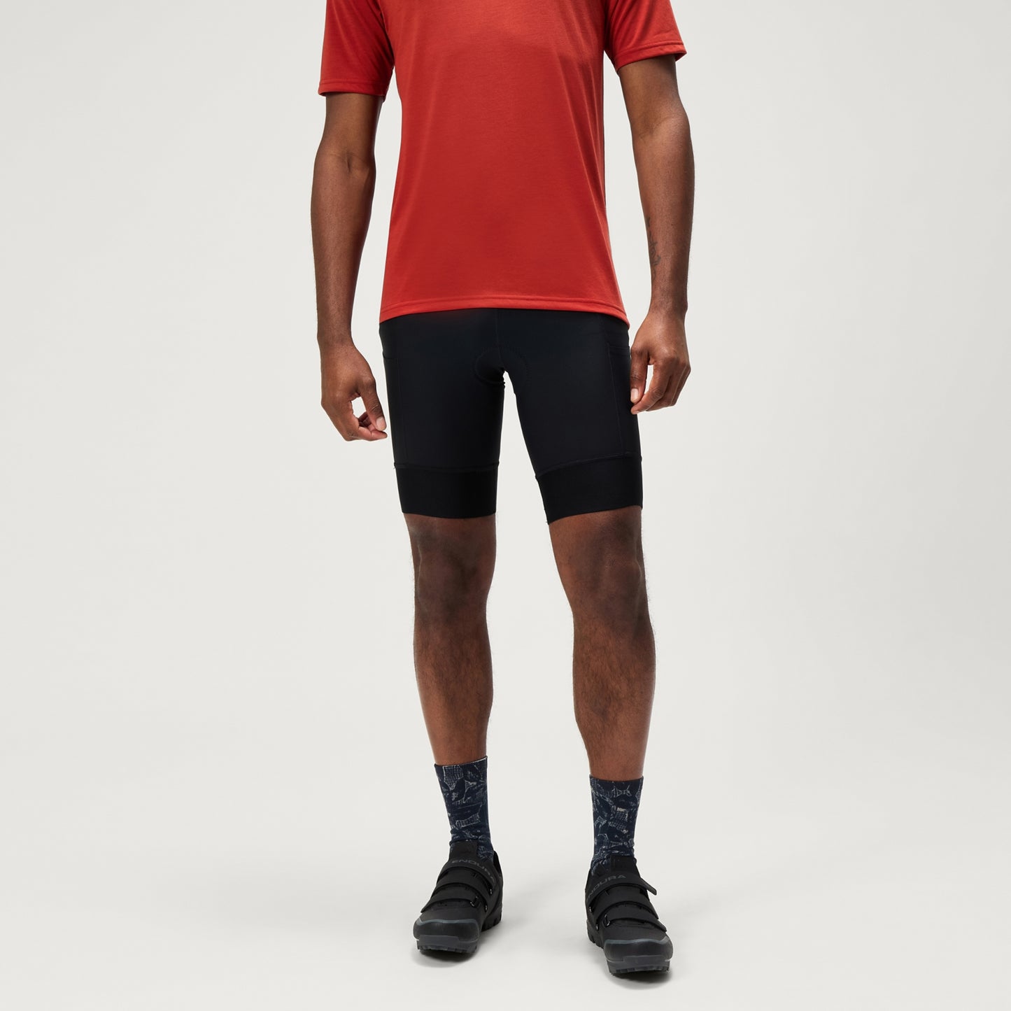 ENDURA LOOP WAIST SHORT BLACK