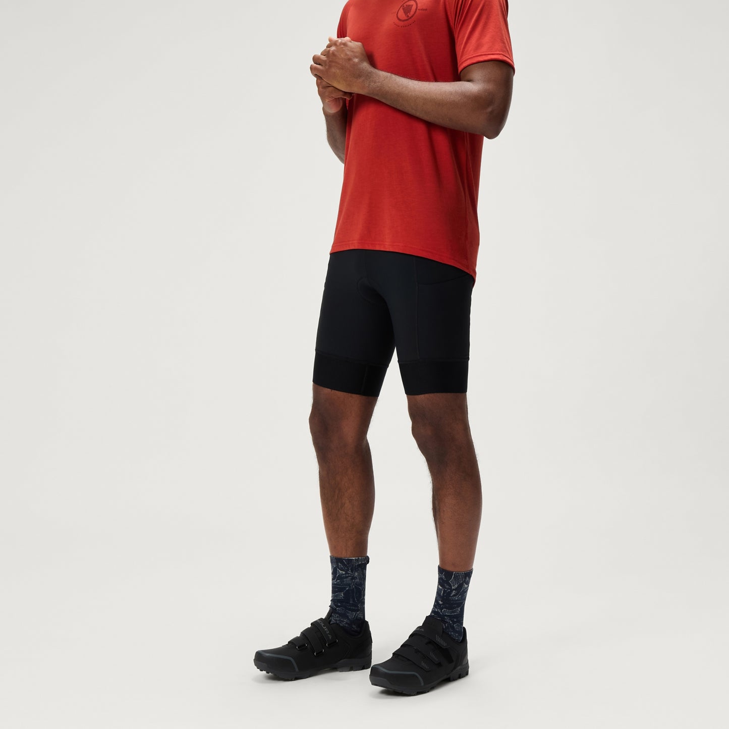 ENDURA LOOP WAIST SHORT BLACK