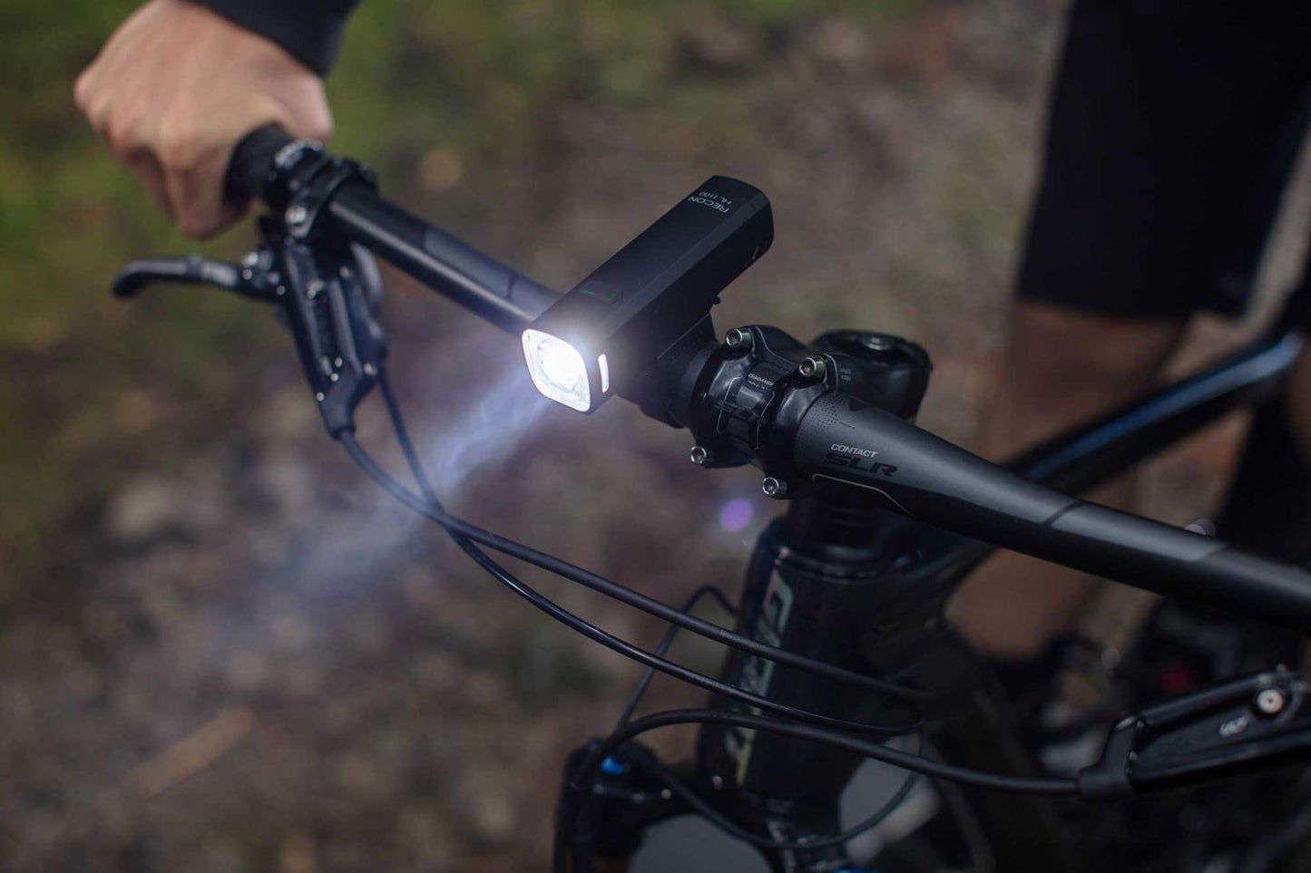 GIANT RECON HL 1100 FRONT LIGHT