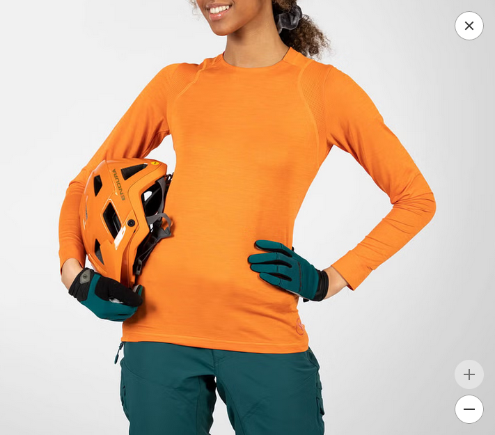 ENDURA WOMEN'S HUMMVEE ¾ SHORT WITH LINER DEEP TEAL