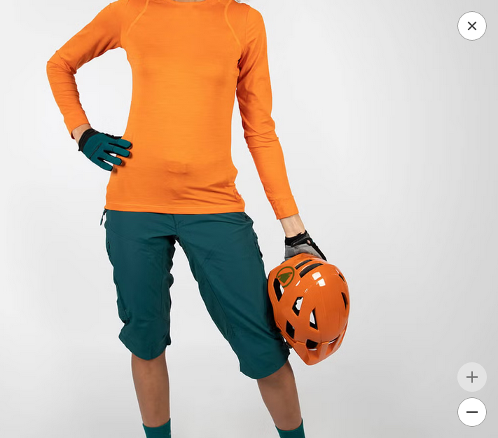 ENDURA WOMEN'S HUMMVEE ¾ SHORT WITH LINER DEEP TEAL