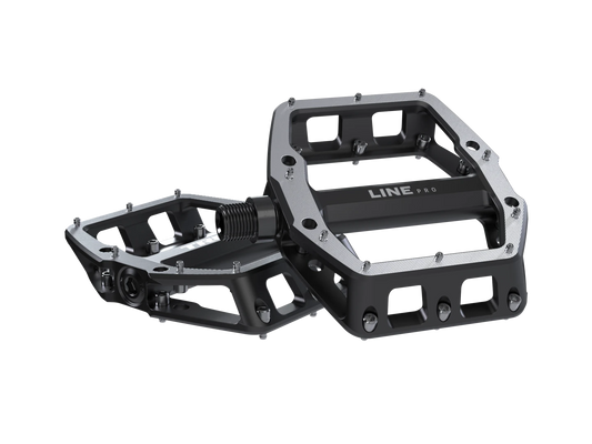 TREK LINE PRO FLAT PEDAL SET - TREK BLACK