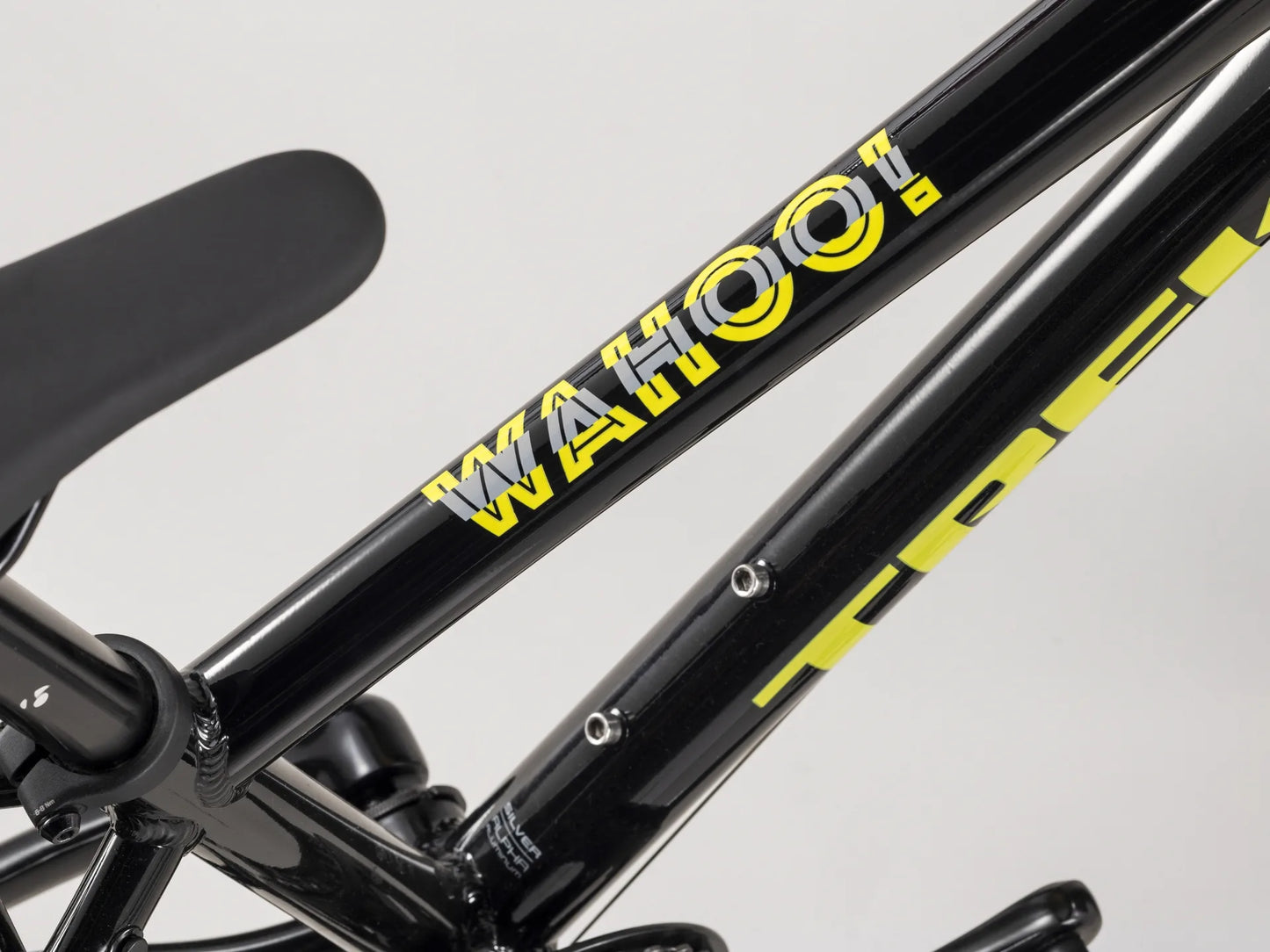 TREK WAHOO 20 KIDS BIKE 2022 - TREK BLACK/VOLT