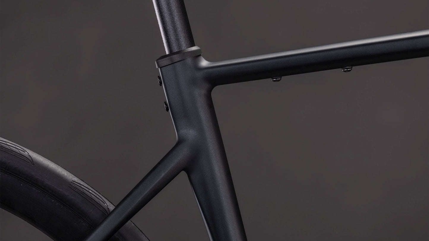 CUBE ATTAIN SLX ROAD BIKE 2026 COAL' N 'PRISM