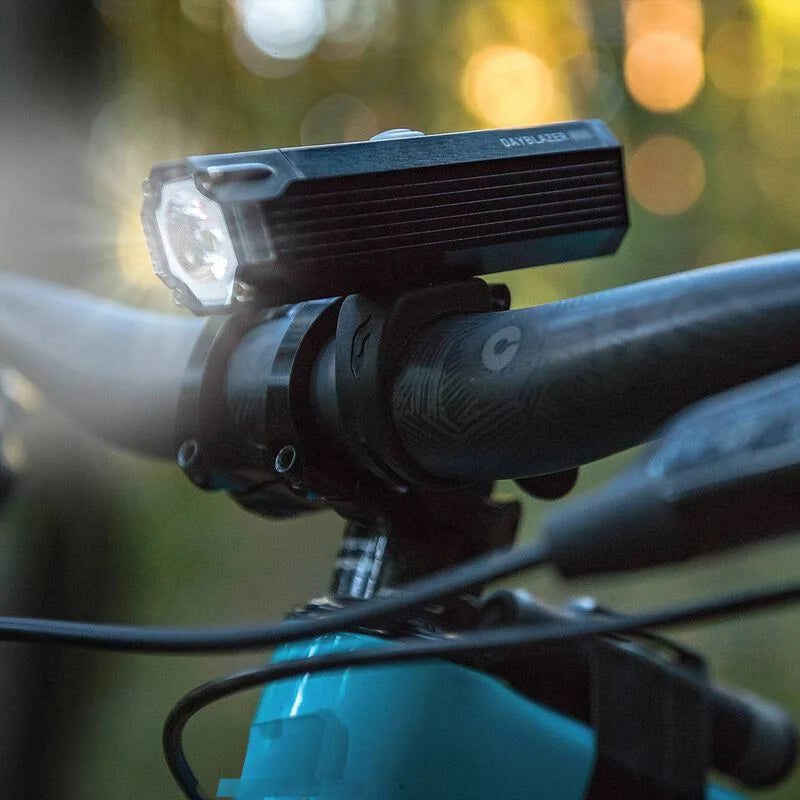BLACKBURN DAYBLAZER 1000 FRONT + DAYBLAZER 65 REAR LIGHT SET