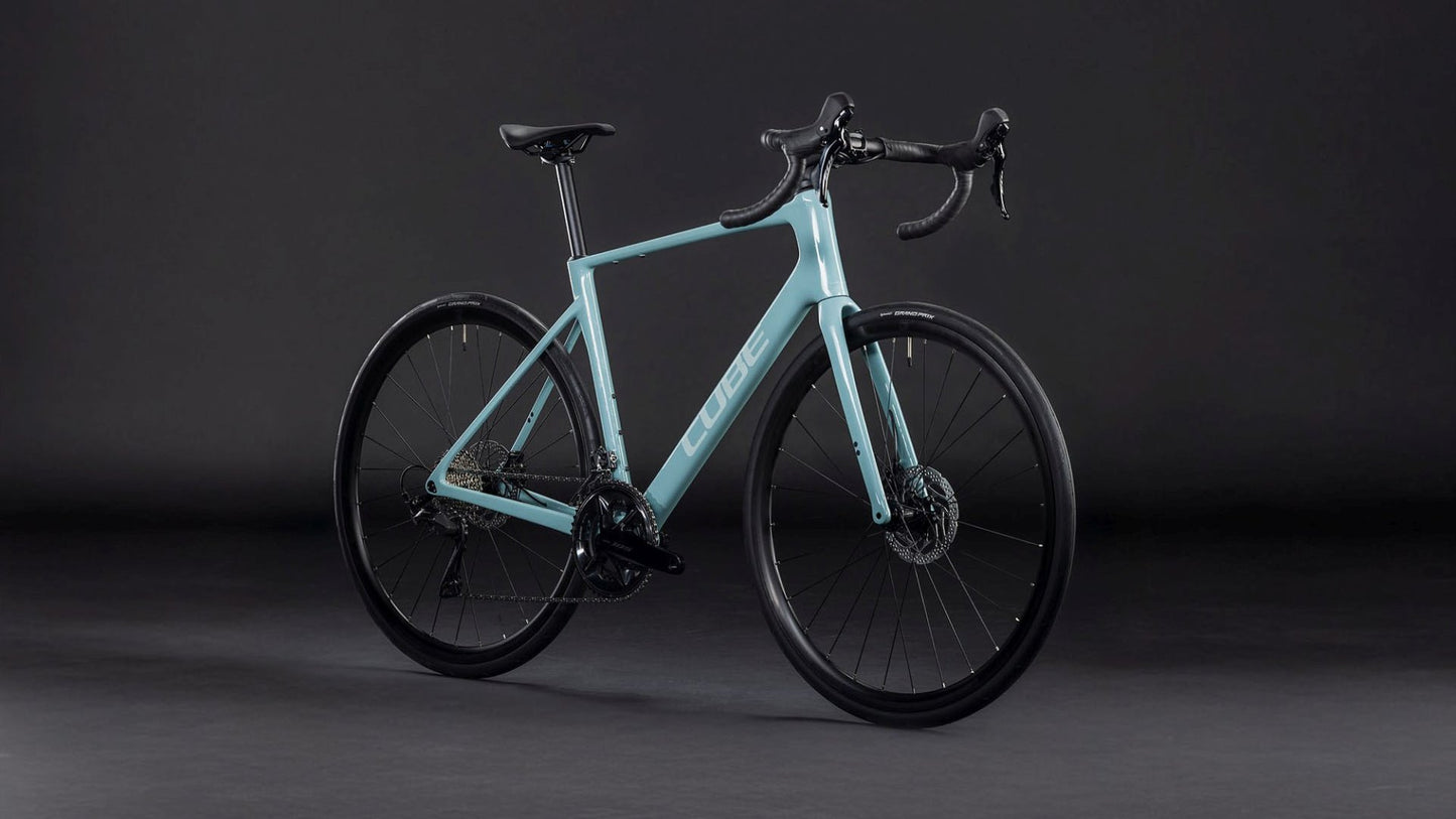 CUBE ATTAIN C:62 RACE ROAD BIKE 2026 SKYLIGHT' N 'CYAN