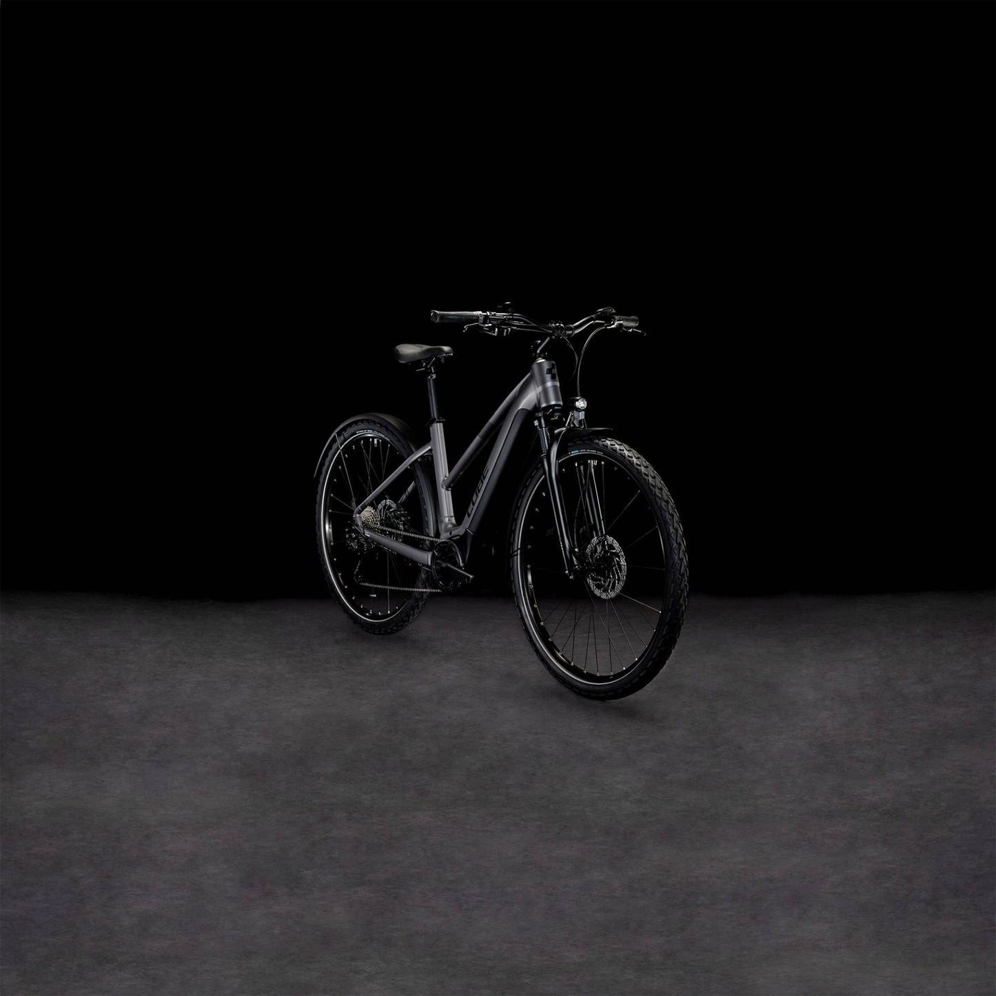 CUBE NURIDE HYBRID PERFORMANCE 625 ALLROAD LADY EBIKE 2023 GRAPHITE ´N´ BLACK